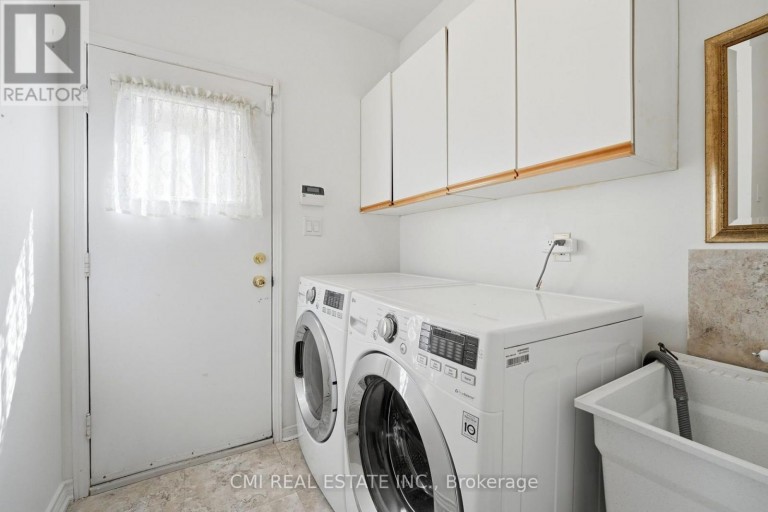 127 O'CONNOR CRESCENT, Richmond Hill (North Richvale), Ontario, L4C7R7