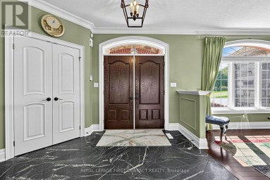 35 WENDAT TRAIL Springwater (Midhurst) Ontario photo 12