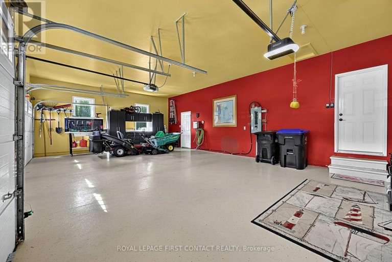 35 WENDAT TRAIL, Springwater (Midhurst), Ontario, L9X0V4