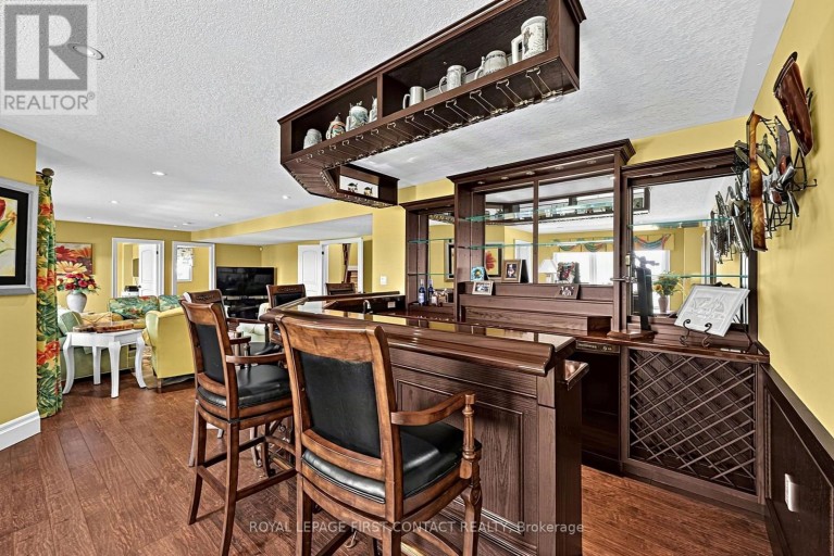 35 WENDAT TRAIL, Springwater (Midhurst), Ontario, L9X0V4