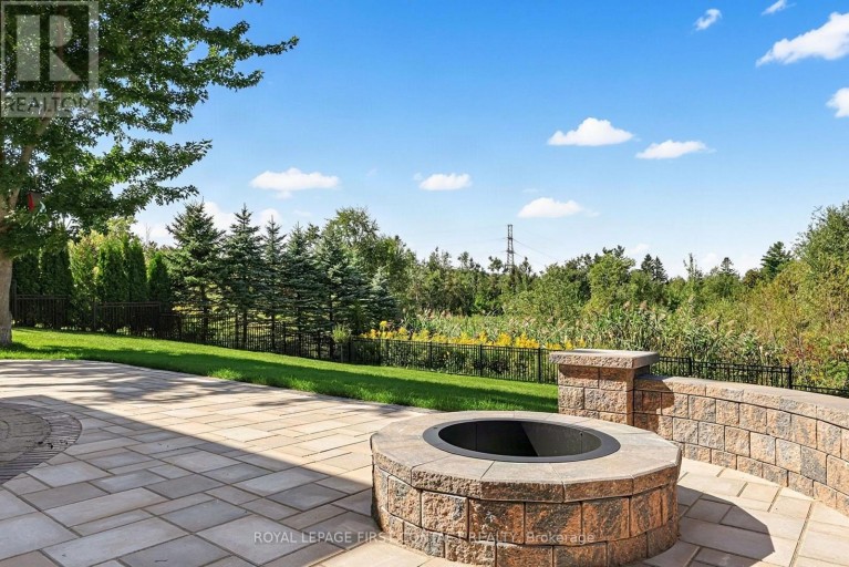 35 WENDAT TRAIL, Springwater (Midhurst), Ontario, L9X0V4
