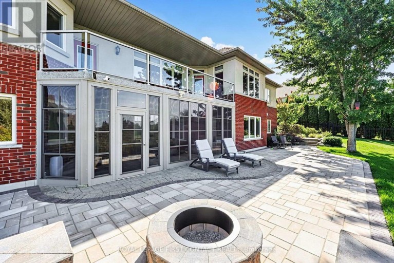 35 WENDAT TRAIL, Springwater (Midhurst), Ontario, L9X0V4