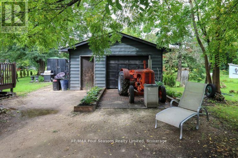 96 LORNE STREET, Meaford, Ontario, N4L1E9