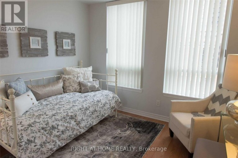 606 - 388 PRINCE OF WALES DRIVE, Mississauga (City Centre), Ontario, L5B0A1