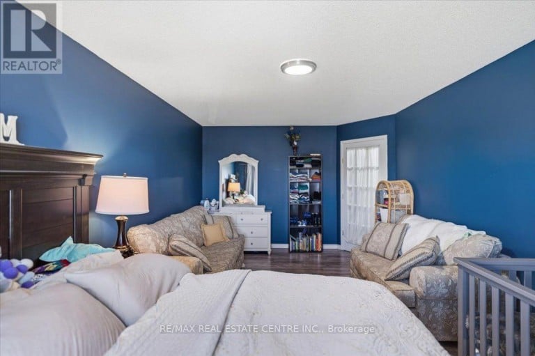 4804 JOHN STREET, Lincoln (Beamsville), Ontario, L3J0P5