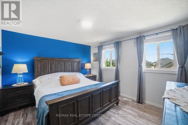 4804 JOHN STREET, Lincoln (Beamsville), Ontario, L3J0P5