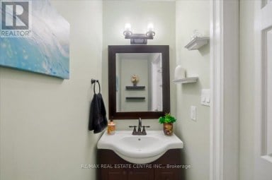 4804 JOHN STREET Lincoln (Beamsville) Ontario photo 29