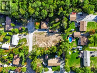 62 Kevin Drive Skead Ontario photo 2