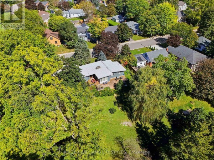 12 BATTRAM STREET, Central Elgin (Lynhurst), Ontario, N5P1S5