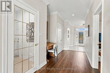 70 James Rowe Drive, Whitby (williamsburg) Ontario
