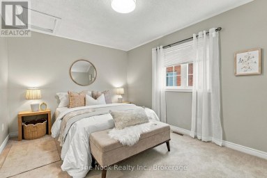 70 James Rowe Drive, Whitby (williamsburg) Ontario