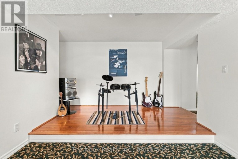 70 JAMES ROWE DRIVE, Whitby (Williamsburg), Ontario, L1R2Y3