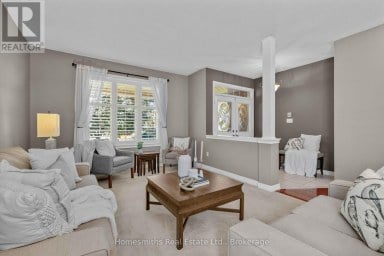 461 KING AVENUE E Clarington (Newcastle) Ontario photo 3