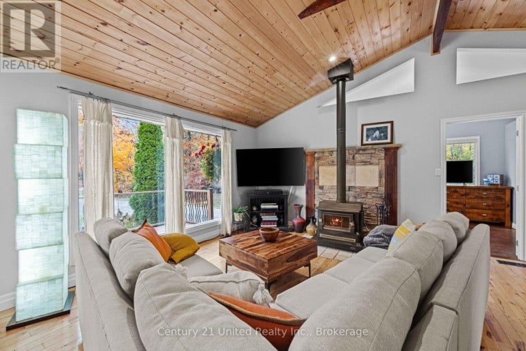 25 SUGARBUSH BOULEVARD, Trent Lakes, Ontario, K0L1J0