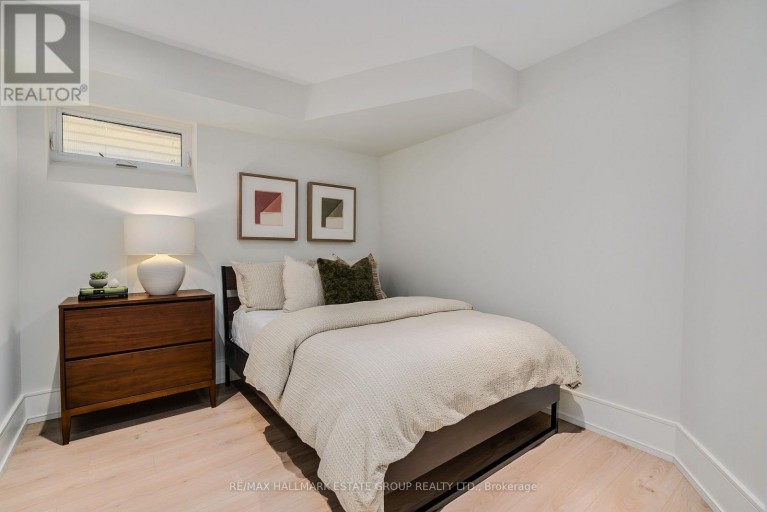 70 BELLEFAIR AVENUE, Toronto (The Beaches), Ontario, M4L3T8