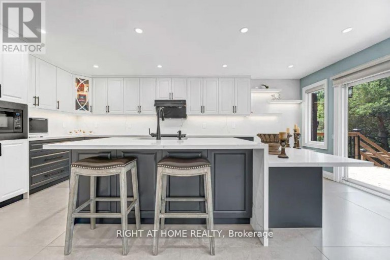 35 HARMONY HILL CRESCENT, Richmond Hill (Mill Pond), Ontario, L4C8Z2
