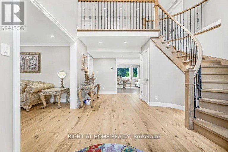 35 HARMONY HILL CRESCENT, Richmond Hill (Mill Pond), Ontario, L4C8Z2