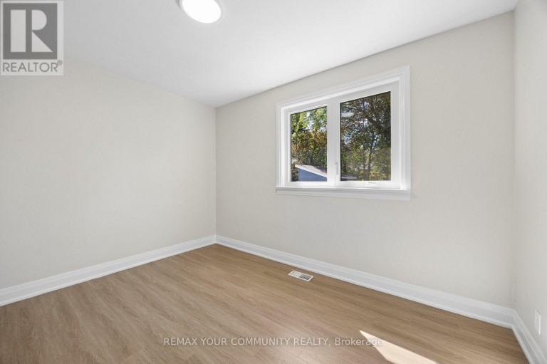 110 EVAHILL CRESCENT, Richmond Hill (Mill Pond), Ontario, L4C4S7