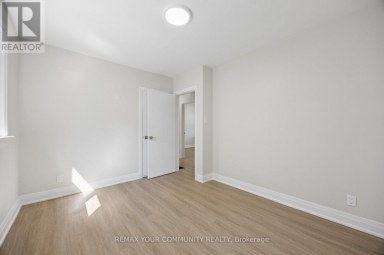 110 EVAHILL CRESCENT Richmond Hill (Mill Pond) Ontario photo 12