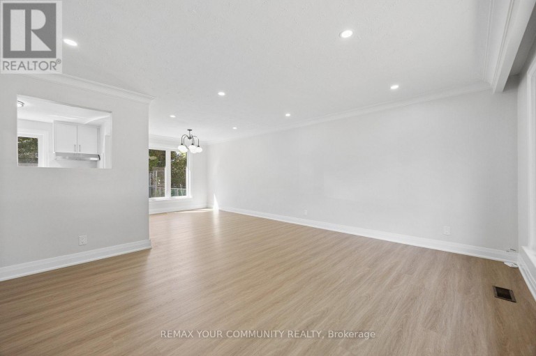 110 EVAHILL CRESCENT, Richmond Hill (Mill Pond), Ontario, L4C4S7