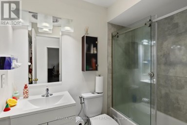 21 ENGLISH OAK DRIVE Richmond Hill (Oak Ridges) Ontario photo 18