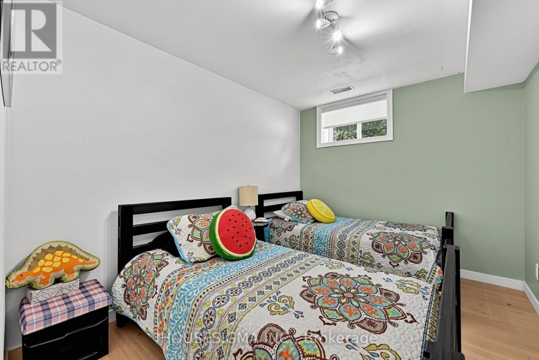 66 ISLANDVIEW CRESCENT, Wasaga Beach, Ontario, L9Z2V6