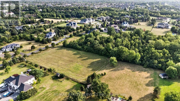 21 BELLINI AVENUE, Brampton (Toronto Gore Rural Estate), Ontario, L6T3Z8