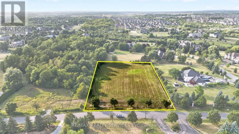 21 BELLINI AVENUE, Brampton (Toronto Gore Rural Estate), Ontario, L6T3Z8