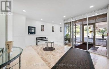 901 - 14 NEILSON DRIVE Toronto (Markland Wood) Ontario photo 6