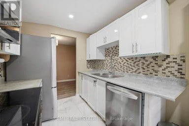 308 - 3 LISA STREET Brampton (Queen Street Corridor) Ontario photo 20