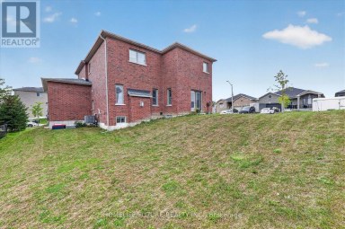 14 LAMB AVENUE Kawartha Lakes (Lindsay) Ontario photo 43