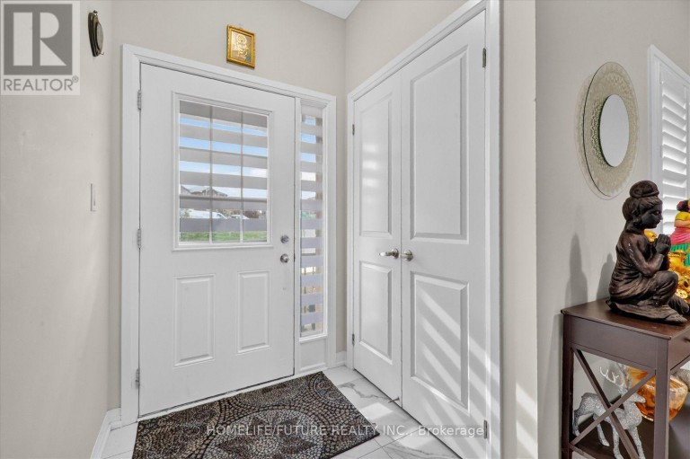 14 LAMB AVENUE, Kawartha Lakes (Lindsay), Ontario, K9V0J3
