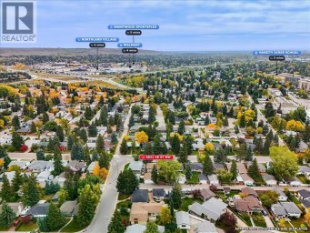 4831 48 Street NW Calgary Alberta photo 41