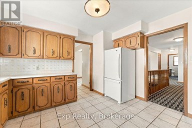 863 WEDGEWOOD COURT Peterborough (Monaghan Ward 2) Ontario photo 12