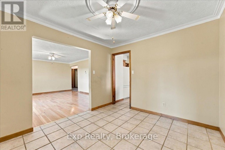 863 WEDGEWOOD COURT, Peterborough (Monaghan Ward 2), Ontario, K9J7T8