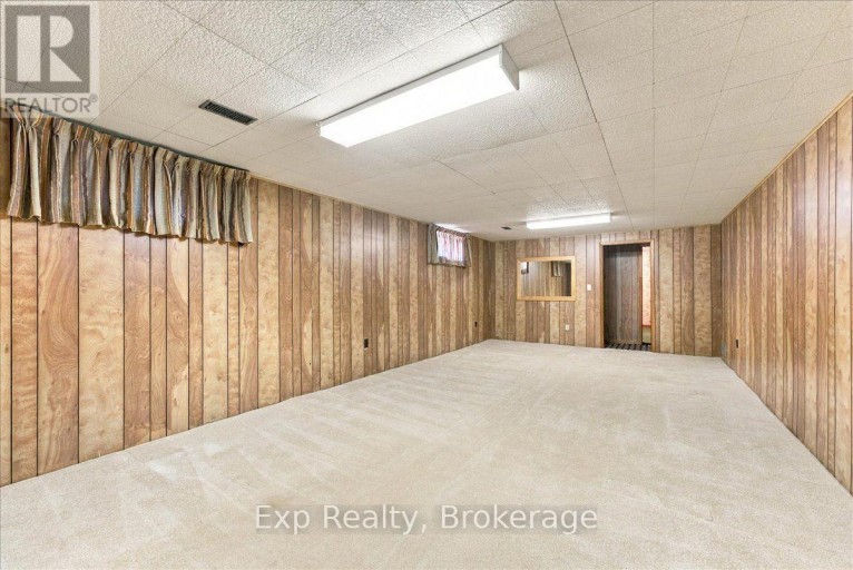 863 WEDGEWOOD COURT, Peterborough (Monaghan Ward 2), Ontario, K9J7T8