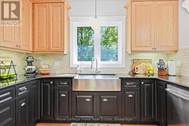 101 MITCHELL CRESCENT Trent Lakes Ontario photo 13