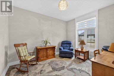 122 - 9861 GLENDON DRIVE Middlesex Centre (Komoka) Ontario photo 4