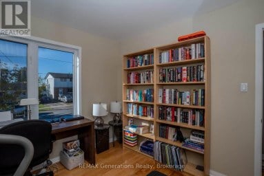 330 MONTCLAIR STREET Thunder Bay (Current River) Ontario photo 12