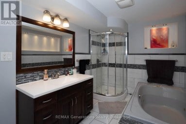 330 MONTCLAIR STREET Thunder Bay (Current River) Ontario photo 16