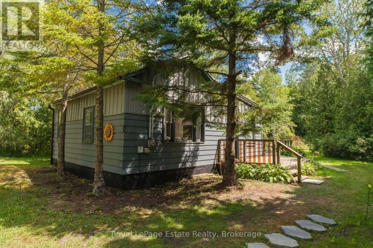 1227 2ND AVENUE S, Native Leased Lands, Ontario, N0H2G0