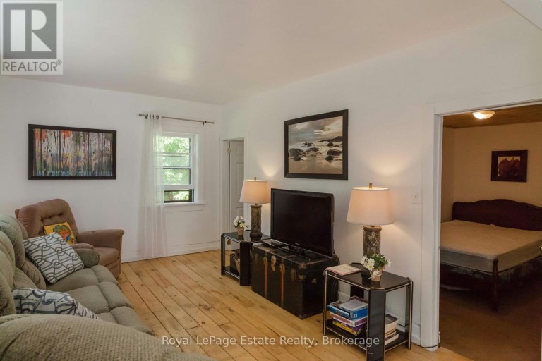 1227 2ND AVENUE S, Native Leased Lands, Ontario, N0H2G0
