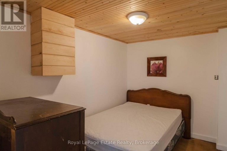 1227 2ND AVENUE S, Native Leased Lands, Ontario, N0H2G0