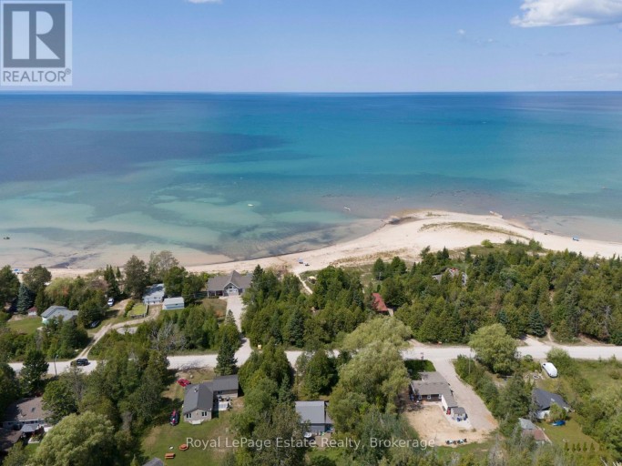 1227 2ND AVENUE S, Native Leased Lands, Ontario, N0H2G0