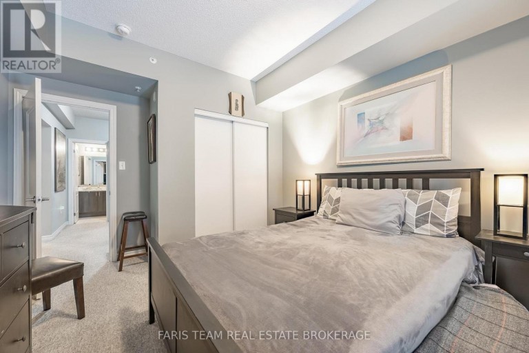 207 - 100 DEAN AVENUE, Barrie (Painswick South), Ontario, L9J0H1