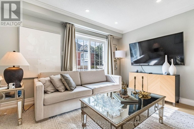 4 - 3480 UPPER MIDDLE ROAD, Burlington (Palmer), Ontario, L7M4R8