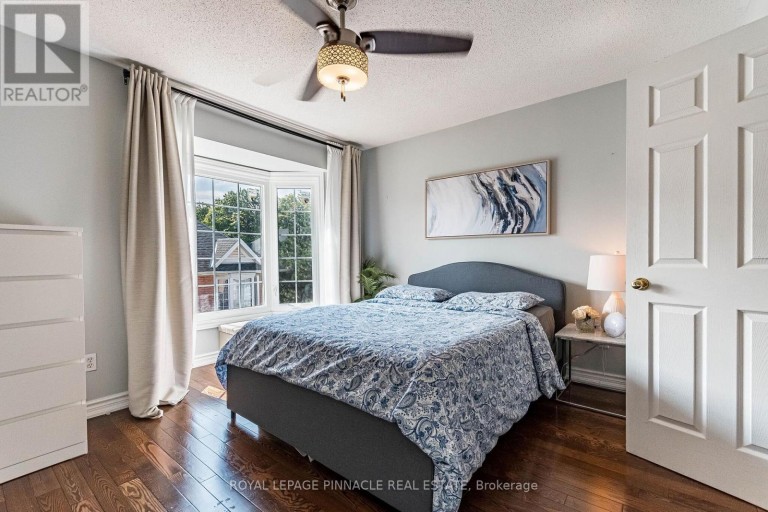 4 - 3480 UPPER MIDDLE ROAD, Burlington (Palmer), Ontario, L7M4R8