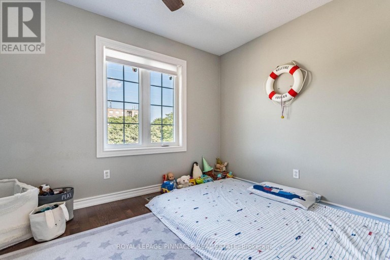 4 - 3480 UPPER MIDDLE ROAD, Burlington (Palmer), Ontario, L7M4R8