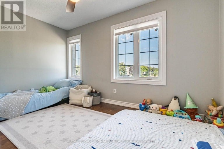 4 - 3480 UPPER MIDDLE ROAD, Burlington (Palmer), Ontario, L7M4R8