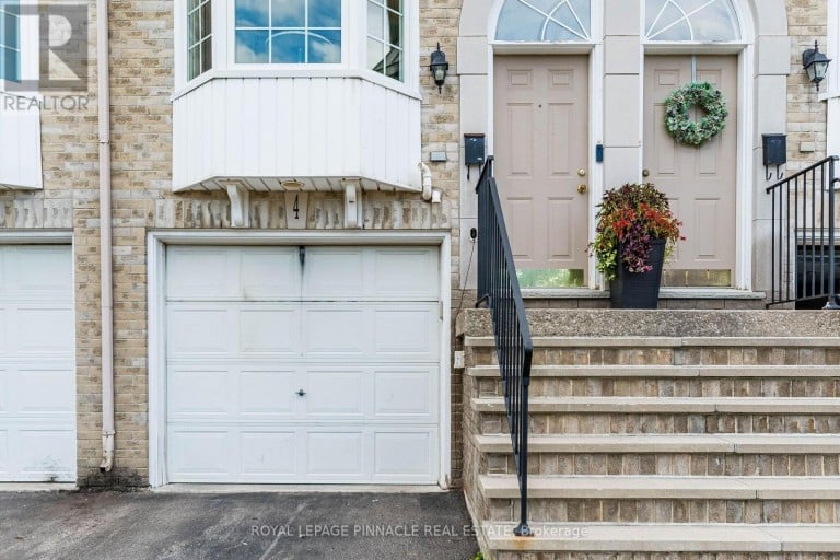 4 - 3480 UPPER MIDDLE ROAD, Burlington (Palmer), Ontario, L7M4R8
